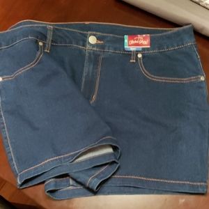 Faded Glory Shorts Medium Wash size 18